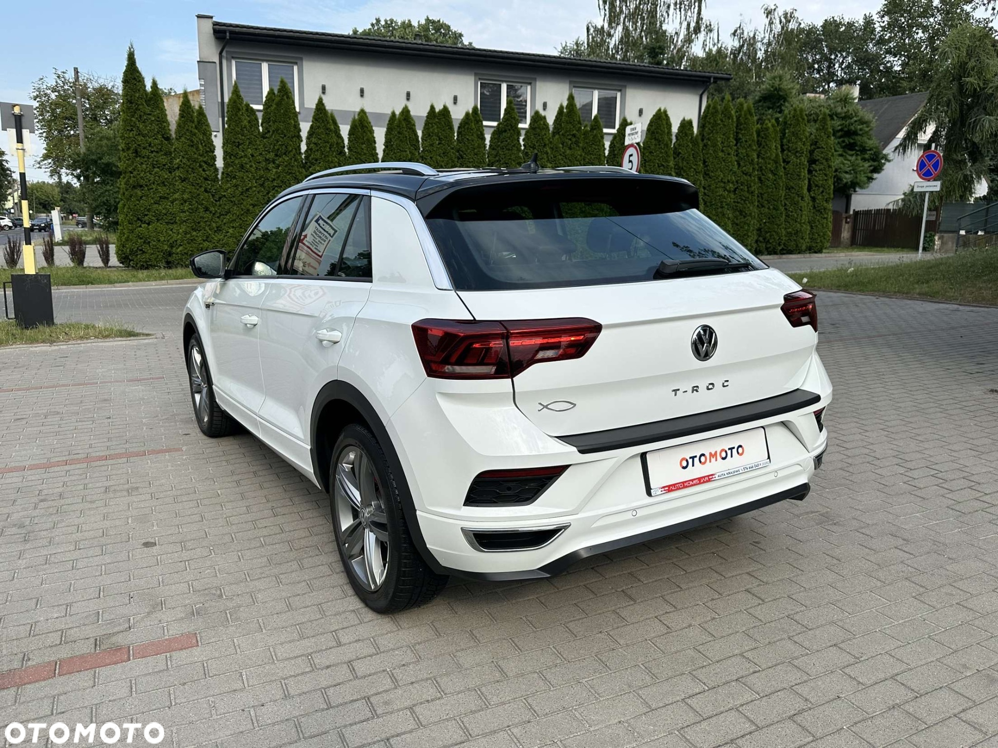 Volkswagen T-Roc - 7