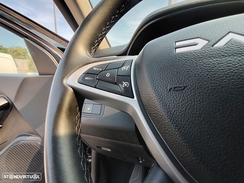 Dacia Duster 1.0 TCe ECO-G Expression Bi-Fuel - 11
