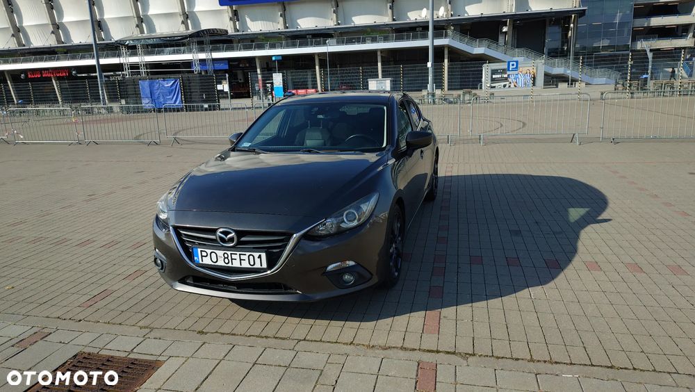 Mazda 3 - 4