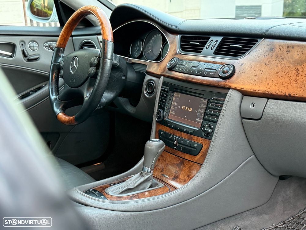 Mercedes-Benz CLS 350 Standard - 13