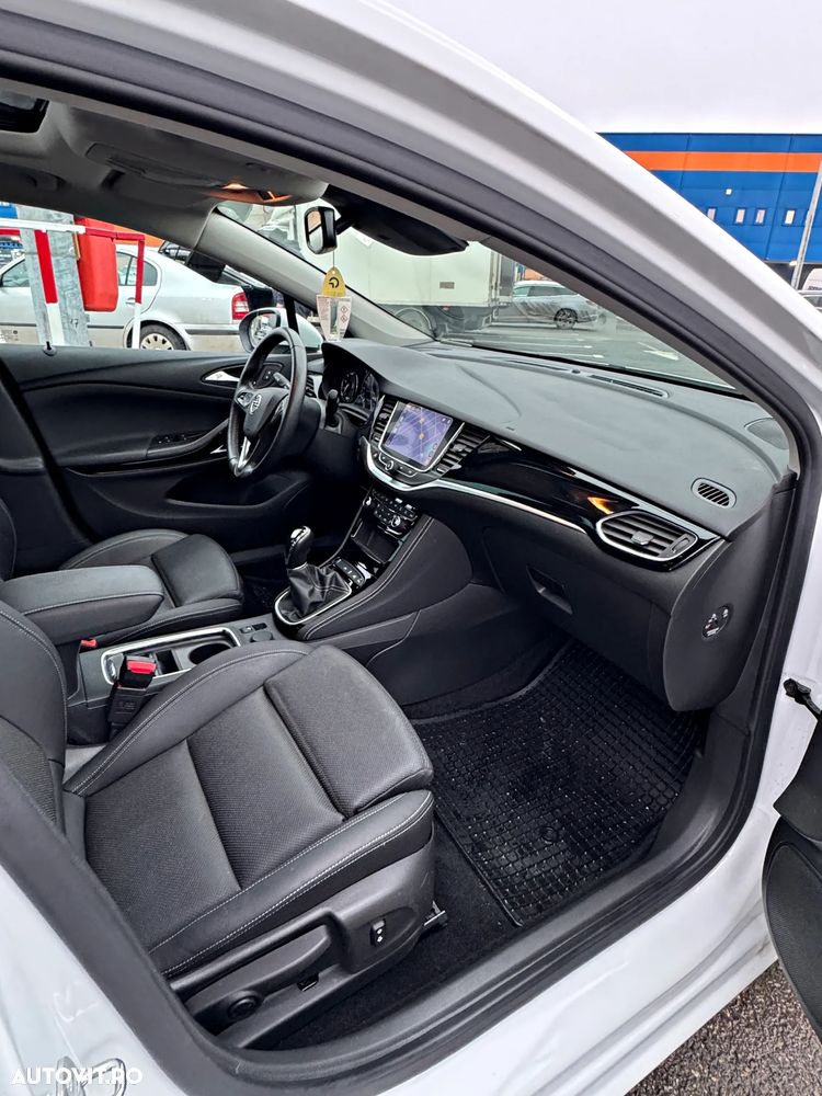 Opel Astra 1.5 D Start/Stop Business Edition - 11