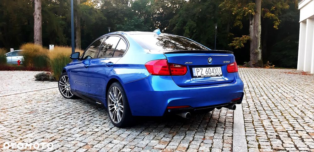 BMW Seria 3 335i xDrive - 19