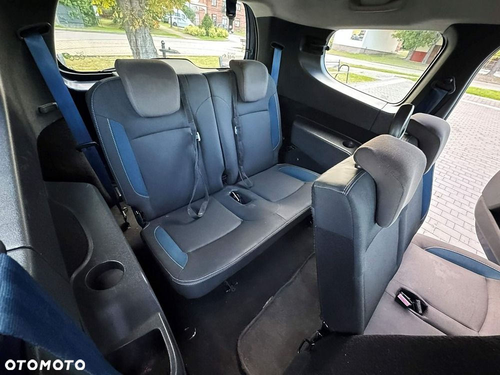 Dacia Lodgy dCi 110 Prestige - 23