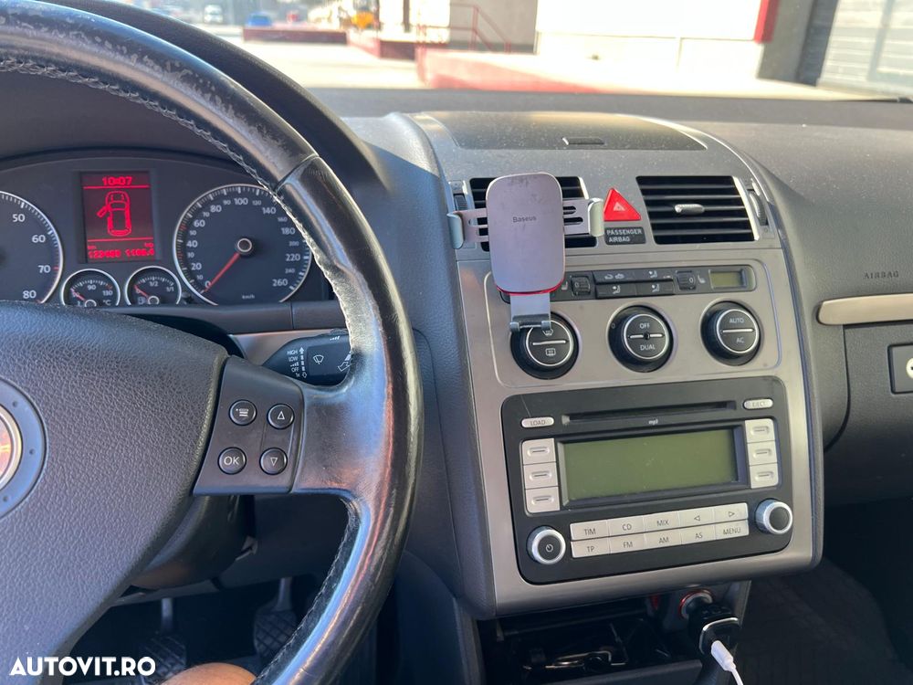 Volkswagen Touran 1.4 TSI Trendline - 8