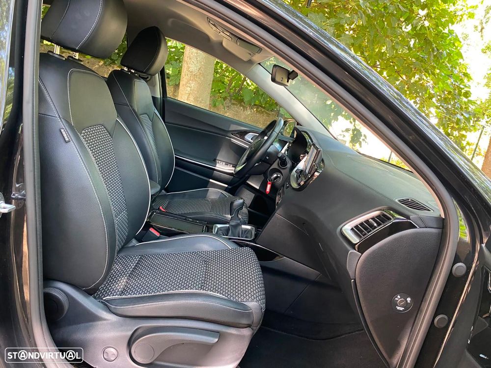 Kia Ceed 1.0 T-GDI Drive - 27