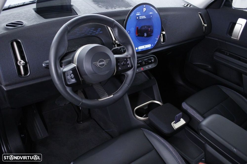 MINI Countryman E Favoured L - 30