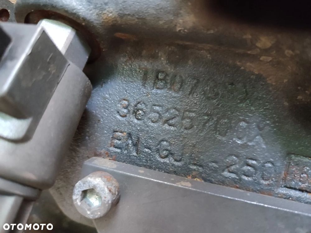 Skrzynia biegów 11902 TB 018E  Valtra N 123 - 12