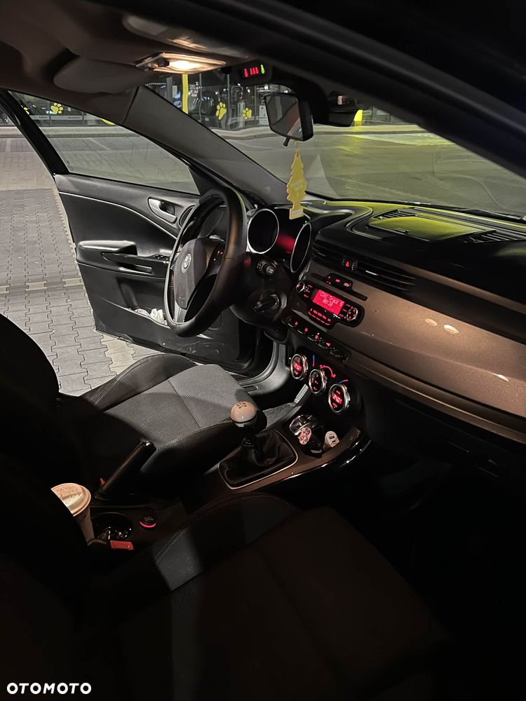 Alfa Romeo Giulietta 1.4 TB Distinctive - 8