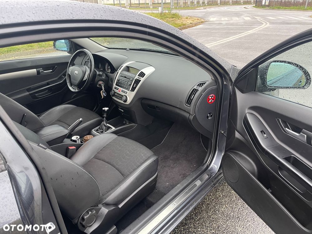 Kia ProCeed 2.0 Optimum - 8