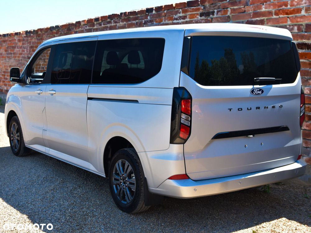 Ford Tourneo Custom 2.5 PHEV CVT 340 L2 Titanium - 5