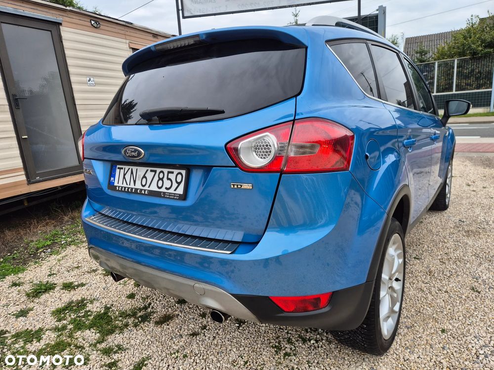 Ford Kuga 2.0 TDCi 2x4 Titanium - 3