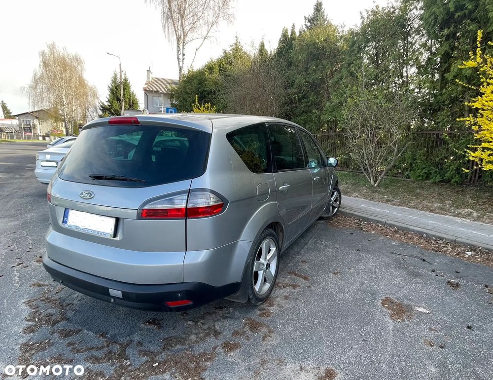 Ford S-Max 2.0 Titanium - 4