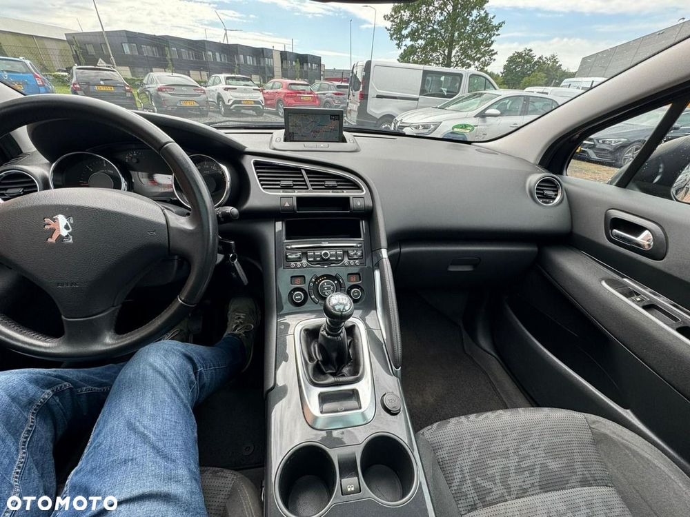Peugeot 3008 - 13