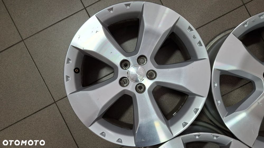 Felgi Aluminiowe 17 Subaru Forester 5x100 ET 48 - 11