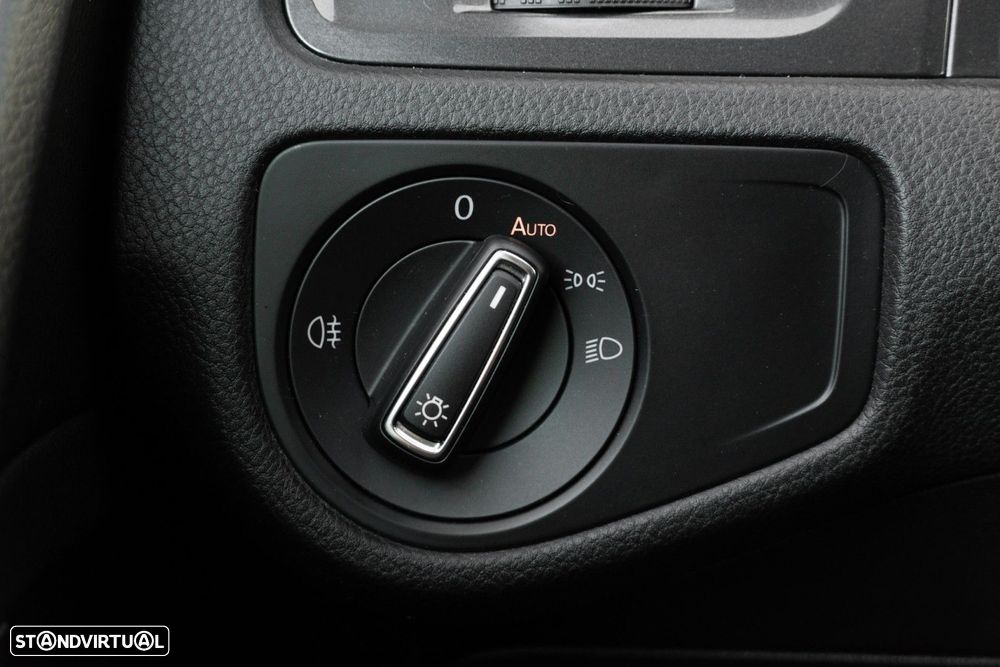 VW e-Golf AC/DC - 25