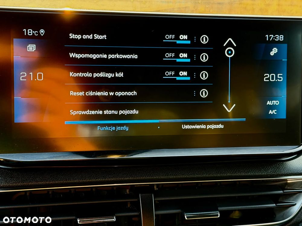 Peugeot 5008 1.2 PureTech Active S&S EAT6 - 19