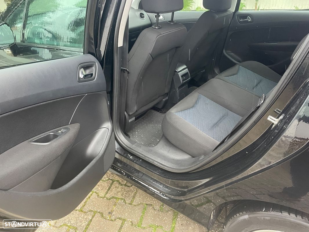 Peugeot 308 1.6 HDi Executive - 16