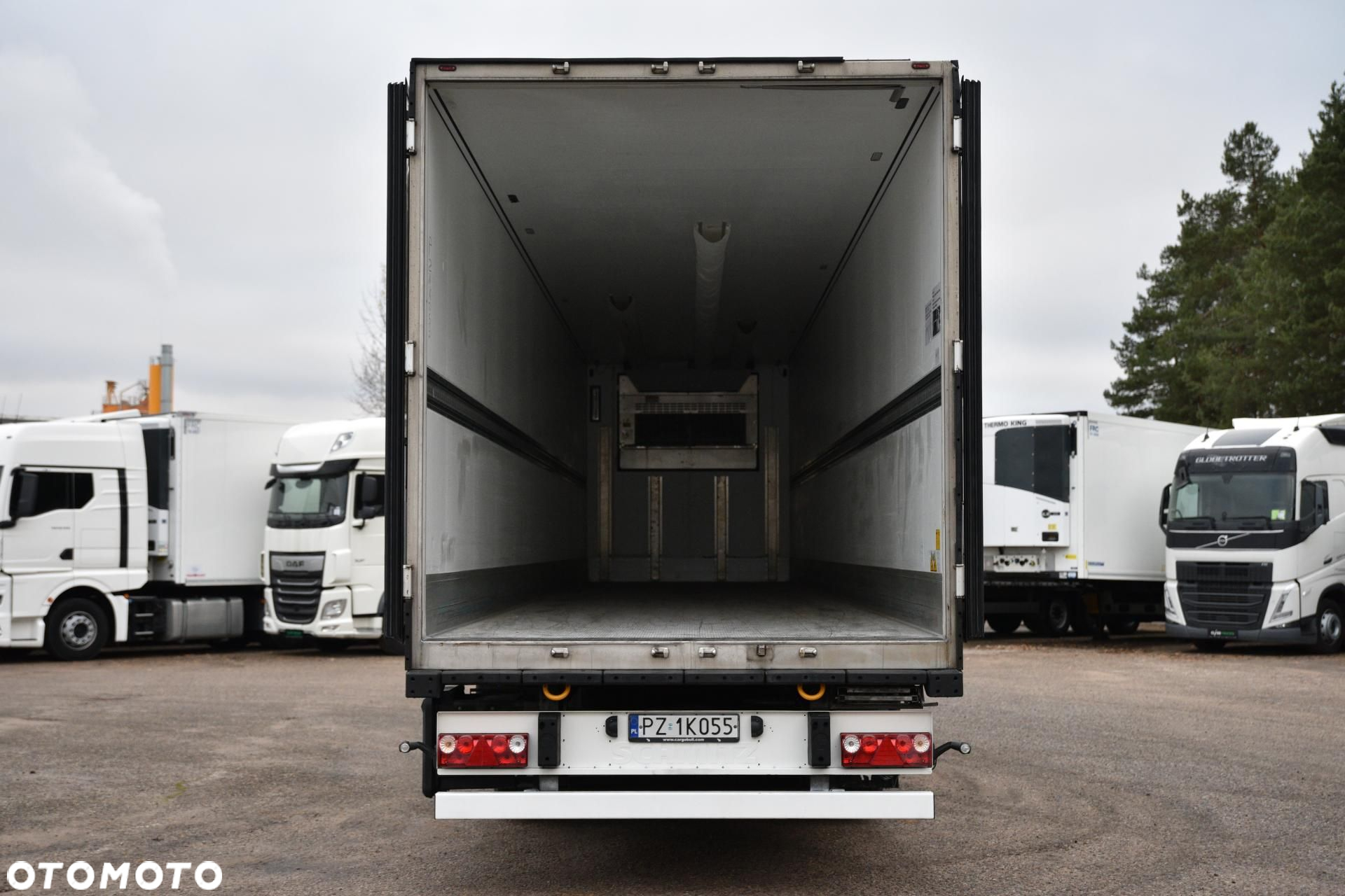 Schmitz Cargobull FP 60 Carrier Vector 1550 - 9
