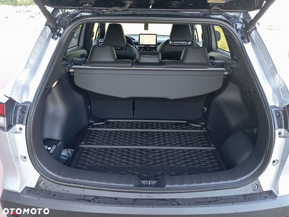Toyota Corolla Cross 2.0 Hybrid Executive - 11