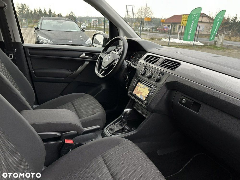 Volkswagen Caddy Maxi 2.0 TDI Comfortline DSG - 11