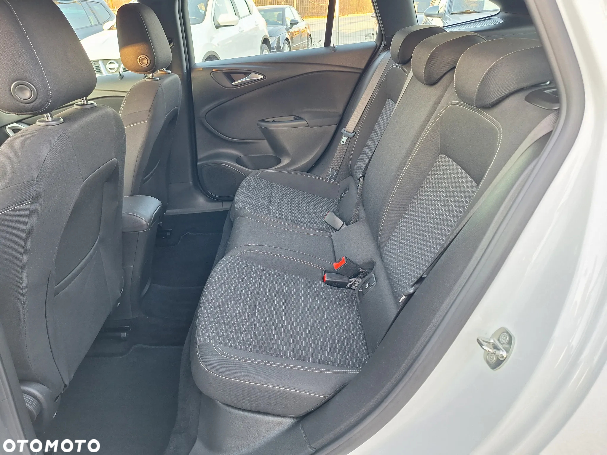 Opel Astra 1.6 CDTI Sports Tourer Active - 29