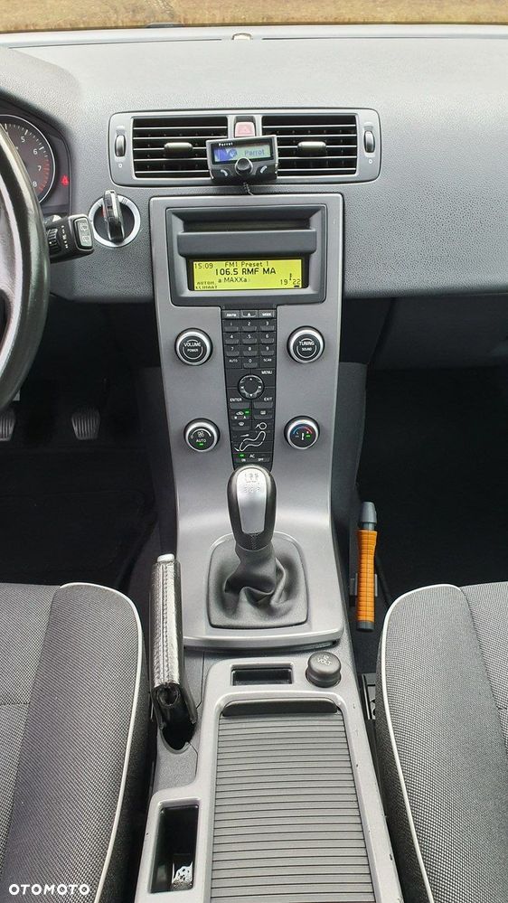 Volvo C30 1.8 Kinetic - 22