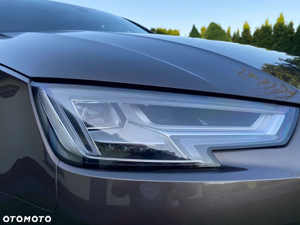 Audi A4 Avant 2.0 TDI DPF clean diesel Ambiente - 13