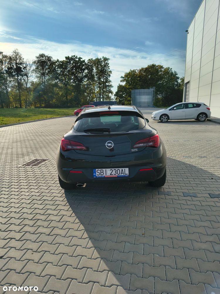 Opel Astra - 4