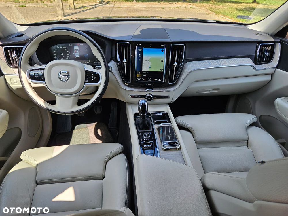 Volvo XC 60 D3 SCR Inscription - 23
