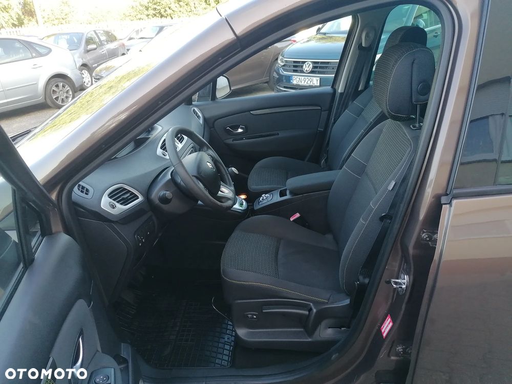 Renault Scenic - 10