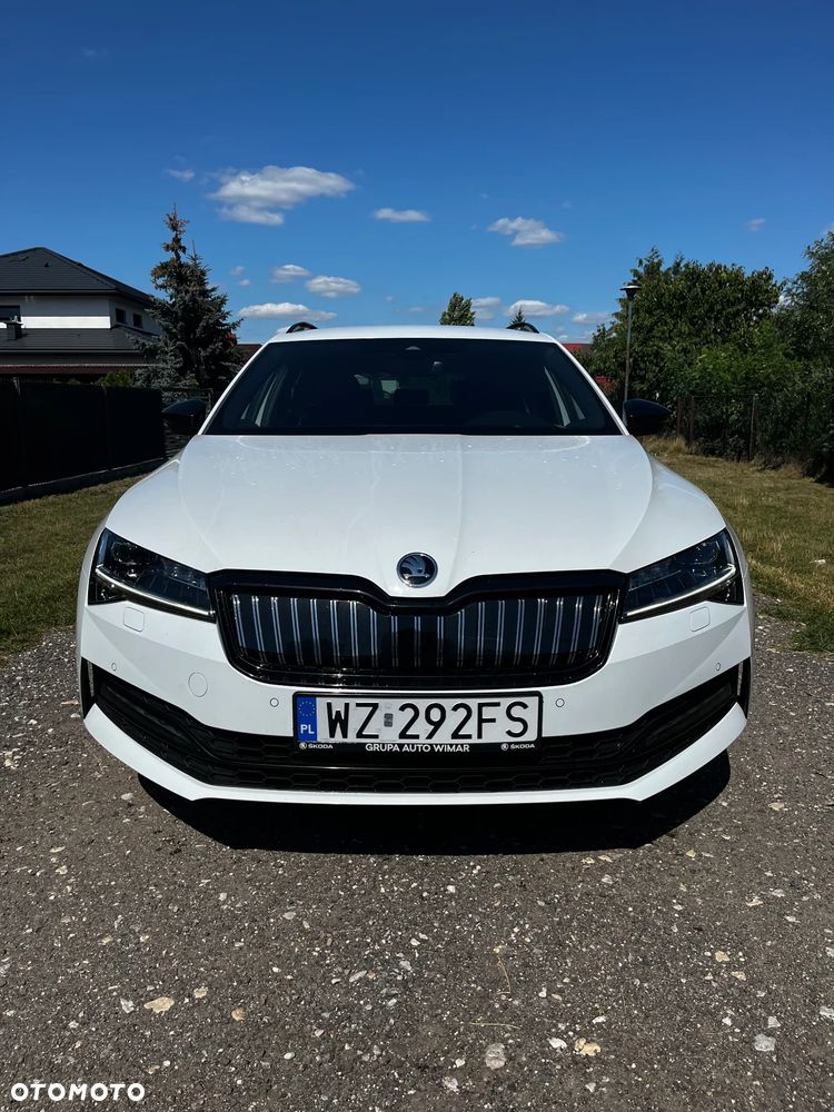 Skoda Superb 1.4 TSI Plug-In Hybrid Sportline DSG - 1