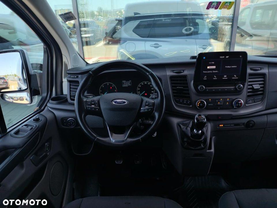 Ford Transit Custom - 19