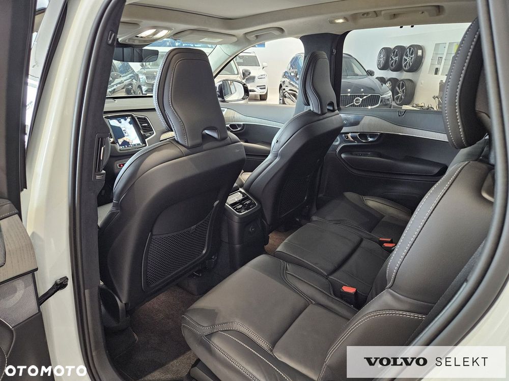 Volvo XC 90 - 36