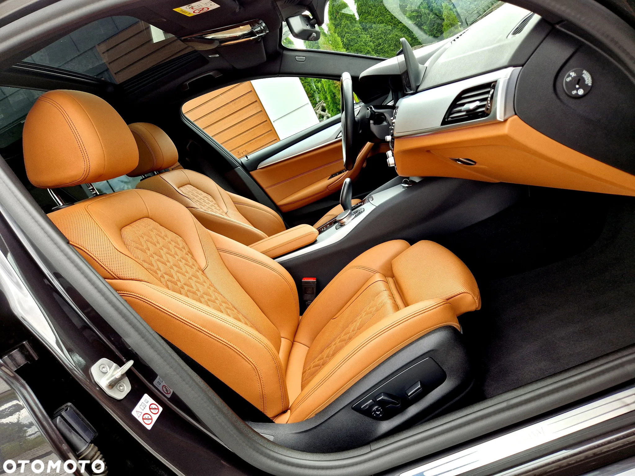 BMW Seria 5 520d Touring - 10