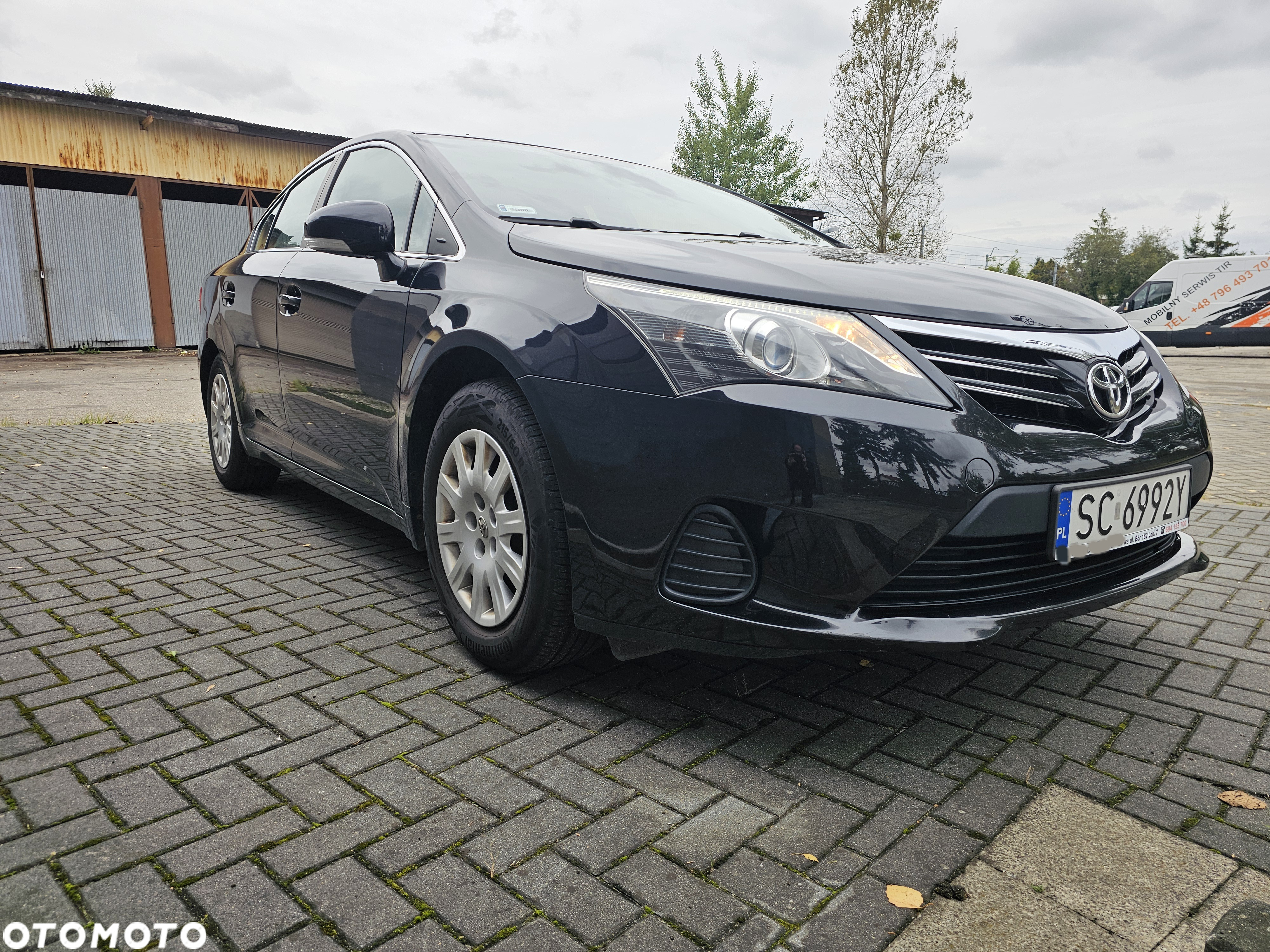 Toyota Avensis - 2
