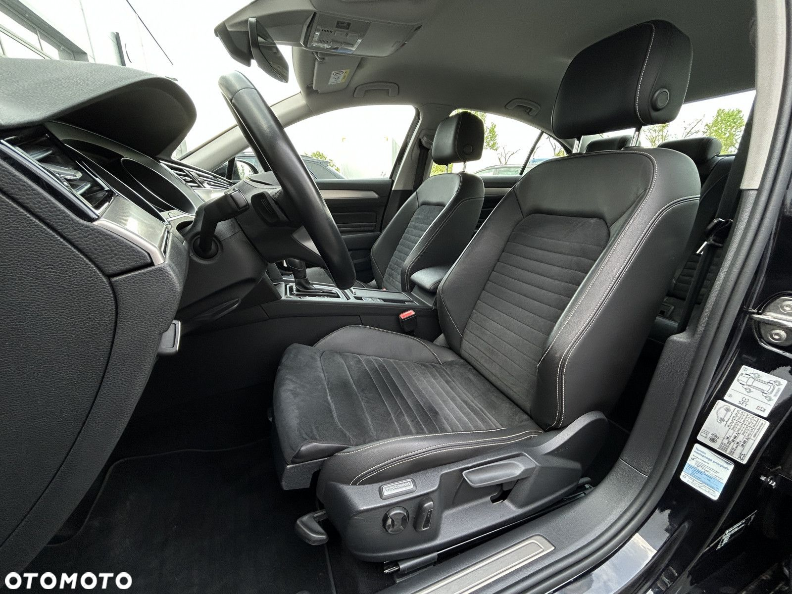 Volkswagen Passat 1.5 TSI EVO Elegance DSG - 8
