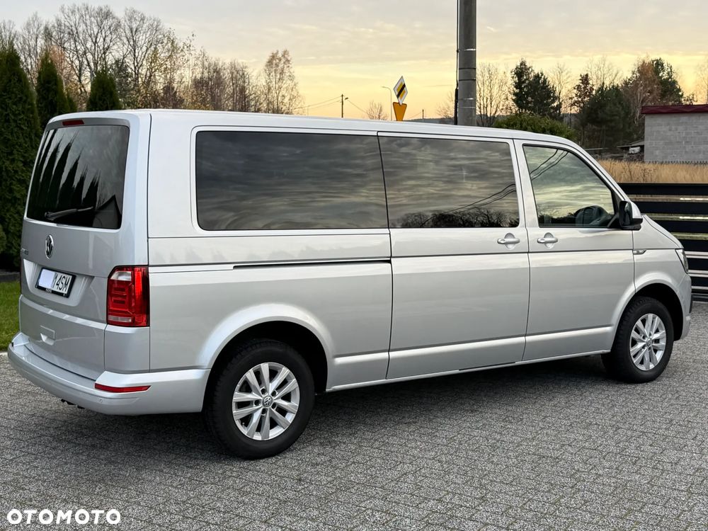 Volkswagen Caravelle 2.0 TDI L2 Comfortline DSG - 4