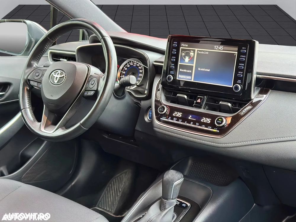 Toyota Corolla 1.8 HSD Dynamic - 9