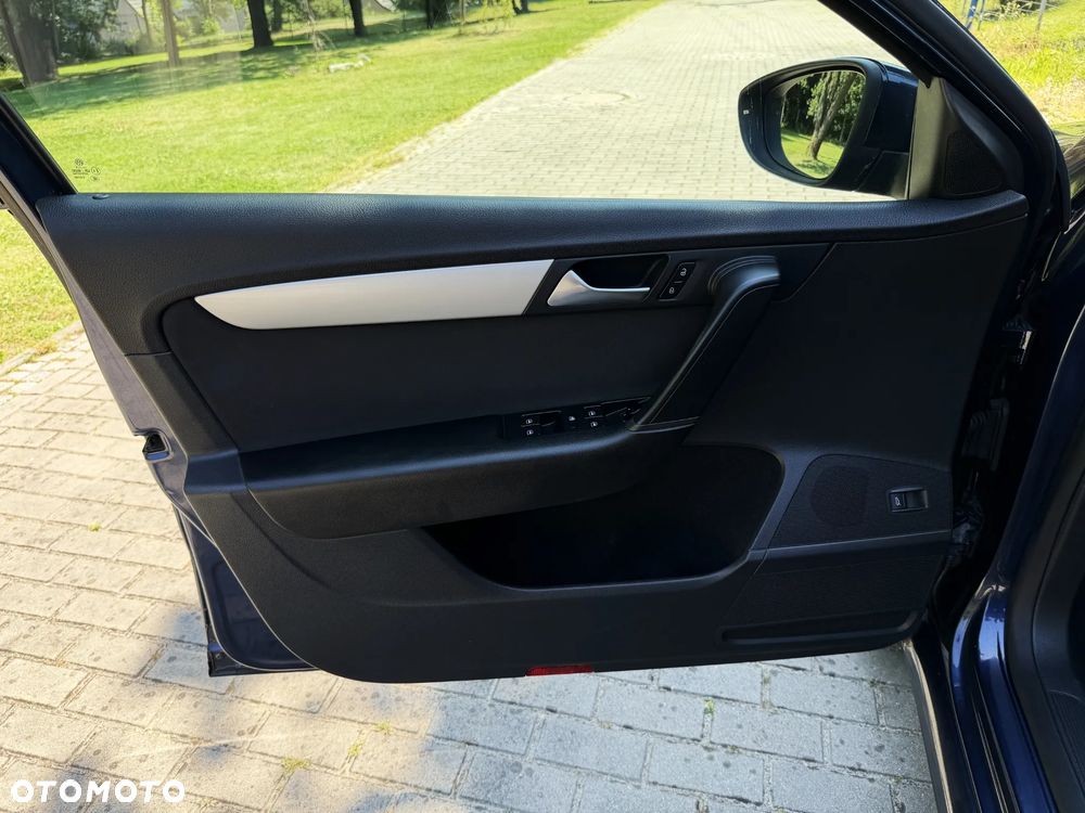 Volkswagen Passat 1.4 TSI BlueMotion Technology Comfortline - 33
