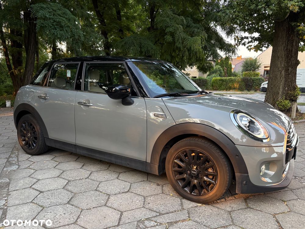 MINI Cooper Standard - 6