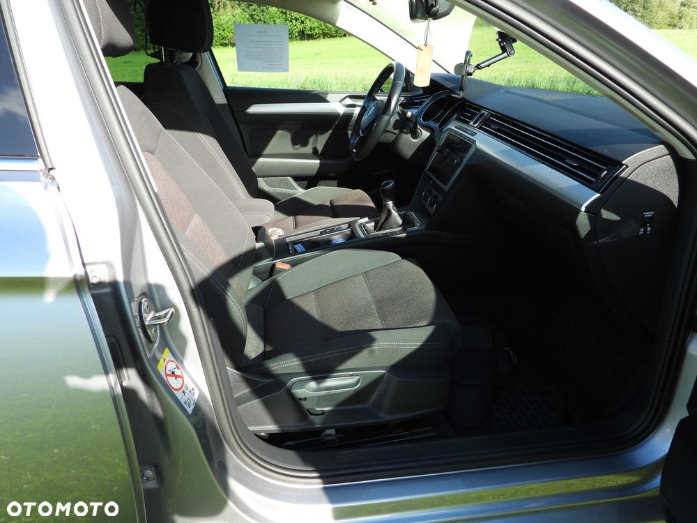 Volkswagen Passat 2.0 TDI BMT Comfortline - 5