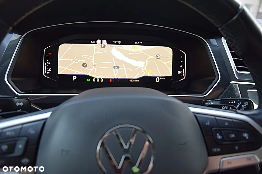 Volkswagen Tiguan 2.0 TDI R-Line DSG - 19