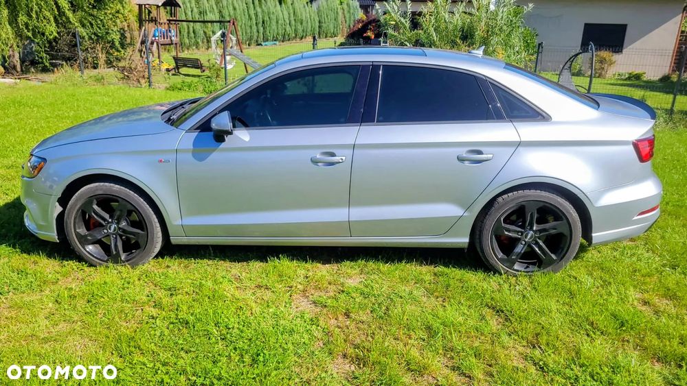 Audi A3 Sportback - 3