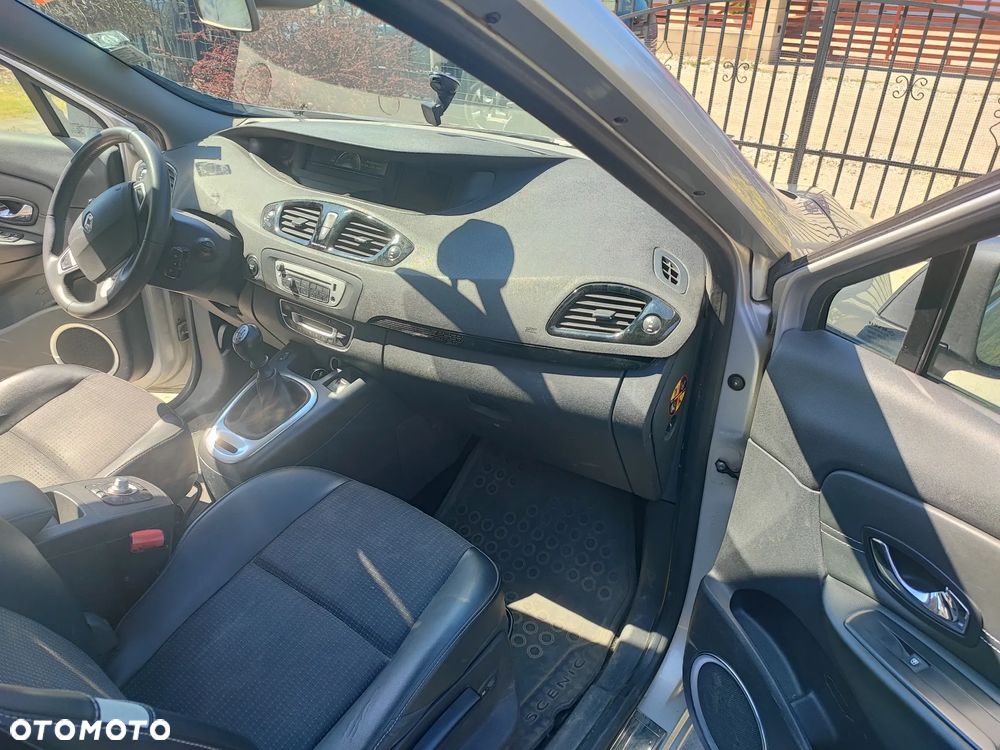 Renault Scenic 1.5dCi TomTom Edition - 10