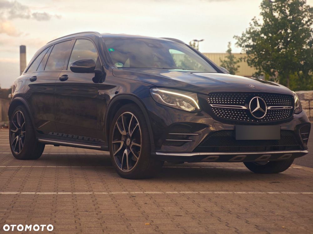 Mercedes-Benz GLC AMG 43 4-Matic - 2