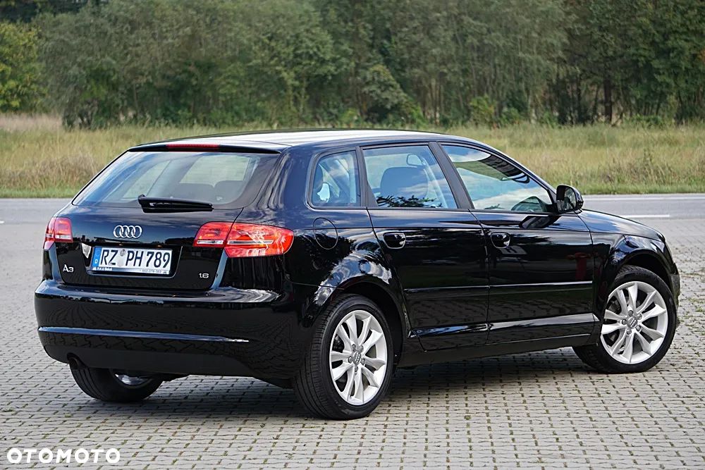 Audi A3 Sportback - 14