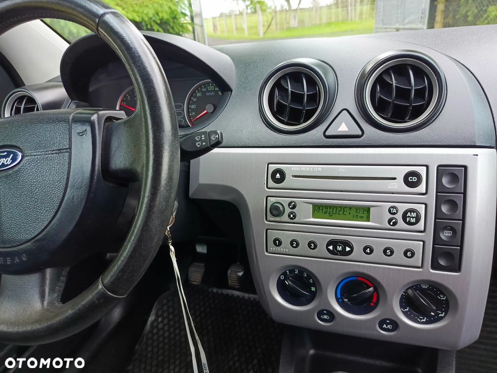 Ford Fiesta 1.4 Connection - 30