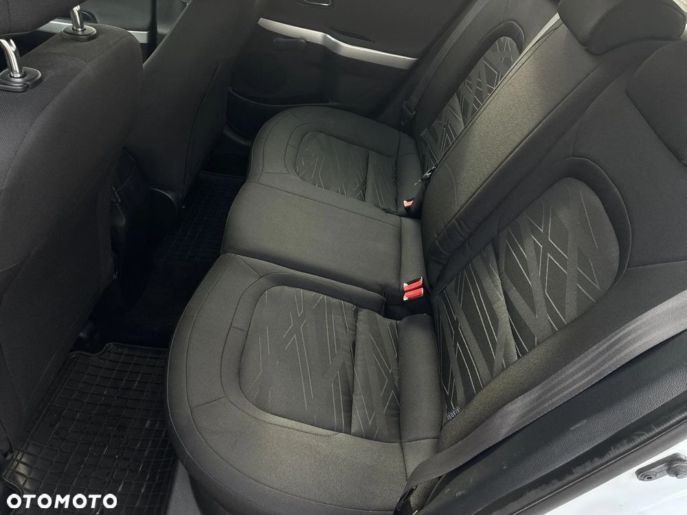 Kia Ceed 1.4 CRDi M - 15