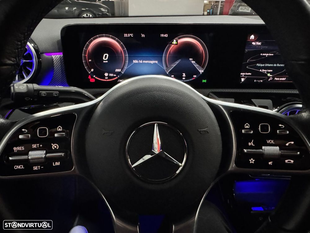 Mercedes-Benz A 180 d Style Plus - 30
