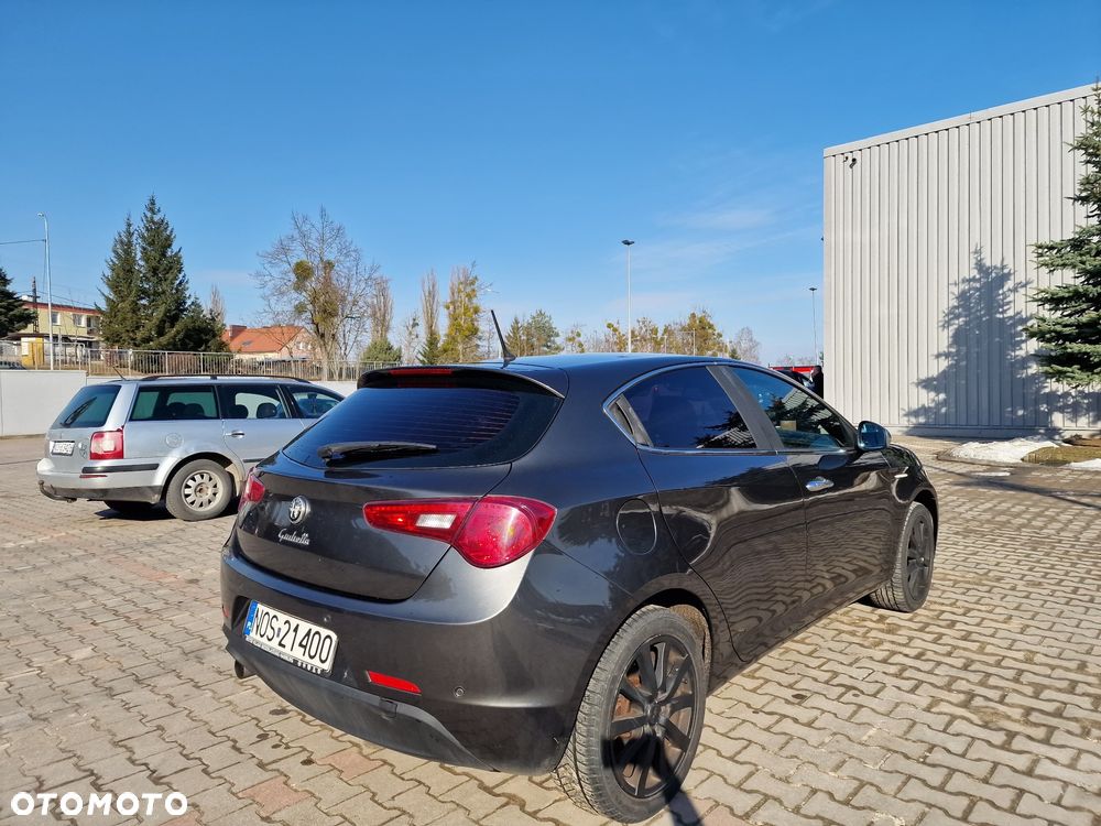 Alfa Romeo Giulietta 1.4 TB 16V Multiair TCT Turismo - 2